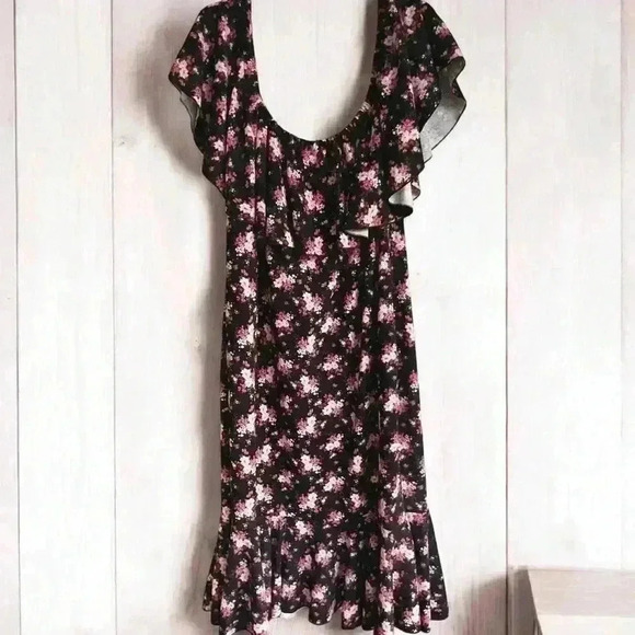 LuLaRoe Black Floral Ruffled Off The Shoulder Flounce Stretchy Medi Dress 3XL - Picture 2 of 9